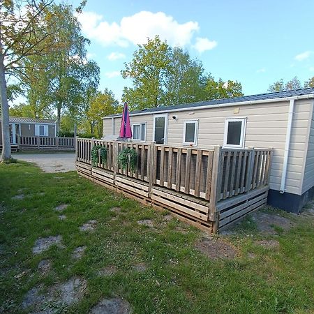 Bj Chalets - De Rug 1 - Vakantiepark Lauwersoog - Luxe Chalet Met Vaatwasser! Vroege Incheck! Exterior photo